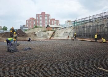 “Гермес” худалдааны төвийн урд нүхэн гарцын барилгын ажил 50 хувьтай үргэлжилж байна