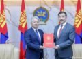 “Уул уурхайн зарим төслүүдийг эдийн засгийн эргэлтэд оруулах тухай” УИХ-ын тогтоолын төслийг өргөн мэдүүлэв