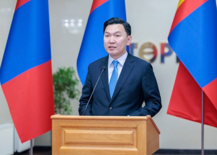 Монголын ТОП-100 компанид 85 мянган хүн ажиллаж, 2025 онд найман их наяд төгрөгийн татвар төлжээ