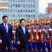 БНСУ-ын Ерөнхийлөгч И Жэ Мён, гэргий Ким Хе Гён нарыг албан ёсоор угтаж авлаа