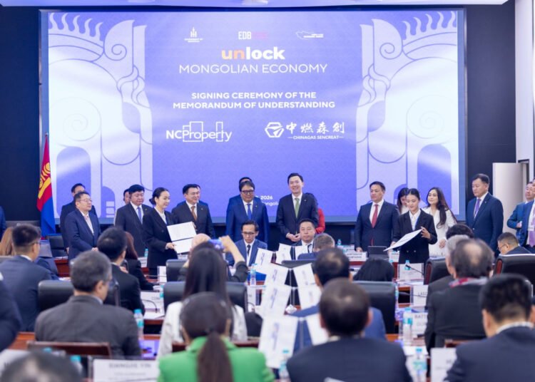 “UNLOCK THE MONGOLIAN ECONOMY” ХУРАЛДААНЫ ҮЕЭР 545 САЯ АМ.ДОЛЛАРЫН ХӨРӨНГӨ ОРУУЛАЛТЫН ГЭРЭЭ, САНАМЖ БИЧГҮҮДЭД ГАРЫН ҮСЭГ ЗУРАВ