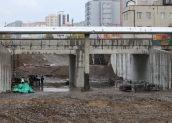 Геологийн төв лаборатори орчмын төмөр зам доогуурх нүхэн гарцын ажил 61.3 хувийн гүйцэтгэлтэй үргэлжилж байна