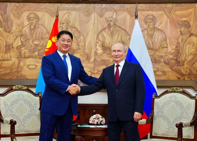 Ерөнхийлөгч У.Хүрэлсүх ОХУ-ын Ерөнхийлөгч В.В.Путинтай уулзлаа