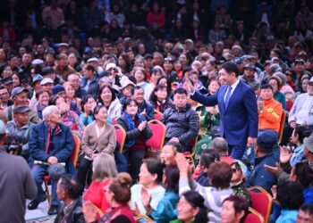 Ерөнхийлөгч У.Хүрэлсүх Орхон аймгийн иргэдтэй уулзлаа
