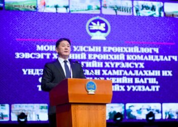 Ерөнхийлөгч У.Хүрэлсүх Үндэсний батлан хамгаалахын их сургуулийн хамт олонтой уулзав