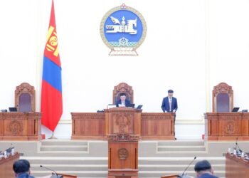 Улс төрийн хилс хэрэгт хэлмэгдэгчдийг цагаатгах, тэдэнд нөхөн олговор олгох тухай хуульд нэмэлт, өөрчлөлт оруулах тухай болон Гэрээ соёрхон батлах тухай хуулийн төслийг эцэслэн баталлаа