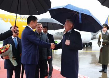 Ерөнхийлөгч У.Хүрэлсүх Бүгд Найрамдах Беларусь Улсад төрийн айлчлал хийхээр хүрэлцэн ирлээ