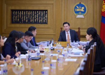 Н.УЧРАЛ: УСНЫ САЛБАРЫН ХӨРӨНГӨ ОРУУЛАЛТЫГ НӨӨЦ ХУРИМТЛУУЛАХ, ЭКОСИСТЕМИЙГ ХАМГААЛАХ НЭГДСЭН БОДЛОГО БОЛГОН ХЭРЭГЖҮҮЛЭХ ШААРДЛАГАТАЙ